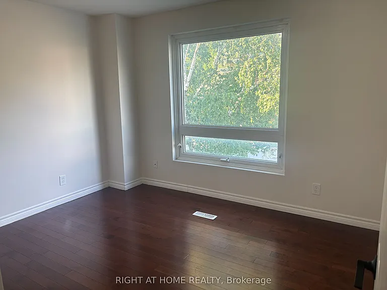 172 Patterson St — Photo 5