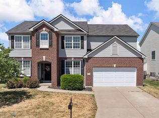 1400 Indigo Trail Ct, Saint Peters, MO 63376