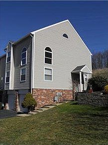 1st image of 126 Old Village Ln