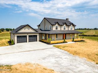 222 Locust Ln, Shelbyville, KY 40065