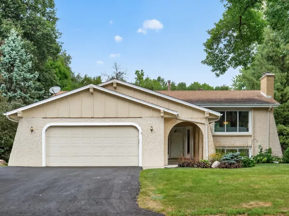 18420 33rd Ave N, Plymouth, MN 55447