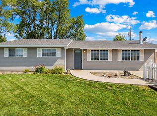 82 W Brathovde Rd, Selah, WA 98942