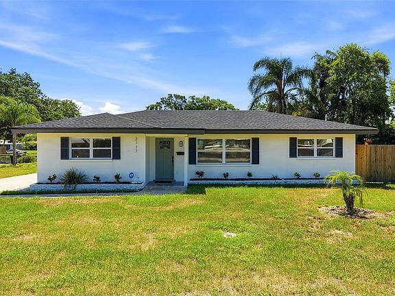2nd image of 2117 N HERCULES AVENUE