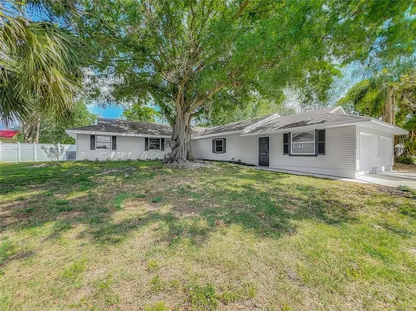 2050 Broken Arrow Trl N, Lakeland, FL 33813