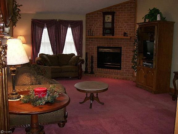 2nd image of 17735 Bluebell Dr
