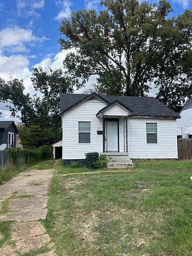 3616 Lillian St Photo 1