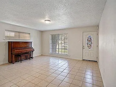 5874 Canal Blvd — Photo 9