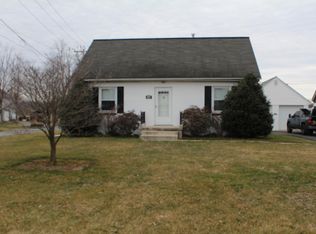 1727 Harrisburg Ave, Mount Joy, PA 17552