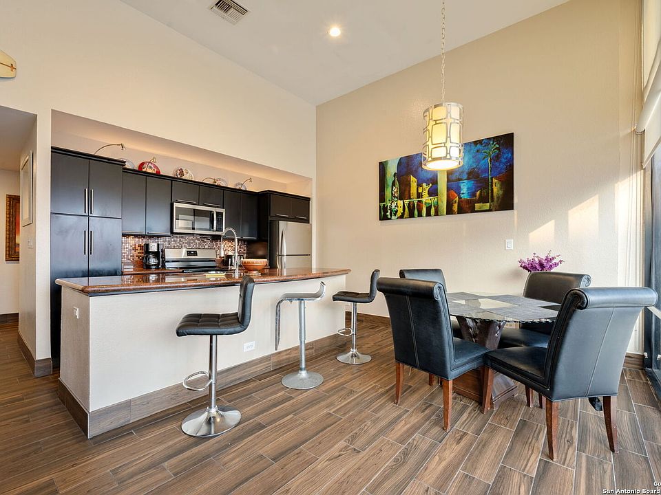 1st image of 1000 Padre Blvd #210
