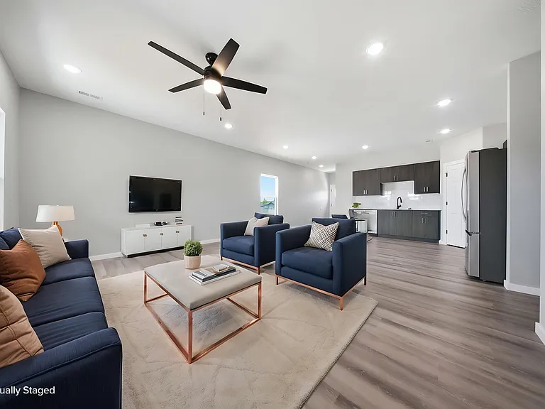 4856 W Ridge Ln — Photo 4