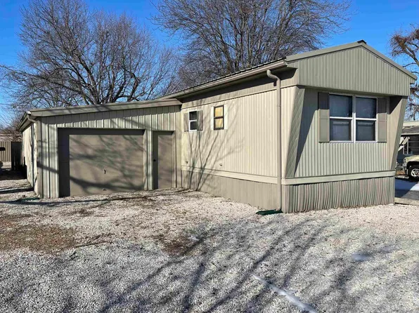 211 S 4th Ave, Haubstadt, IN 47639