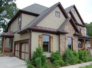 11 Hillshire Dr, Cartersville, GA