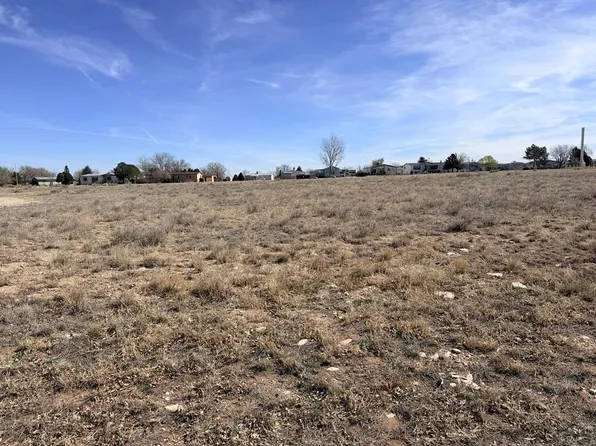 962 S Oak Valley Dr, Pueblo West, CO 81007