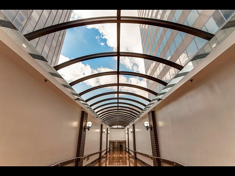 1300 Crystal Dr #704 — Photo 31