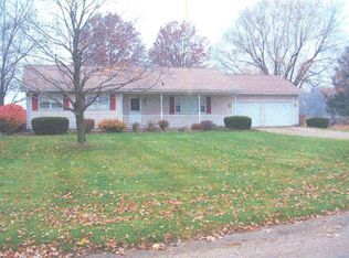 9881 Pine Rd, Plymouth, IN 46563