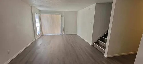 2290 Long Ave Photo 1