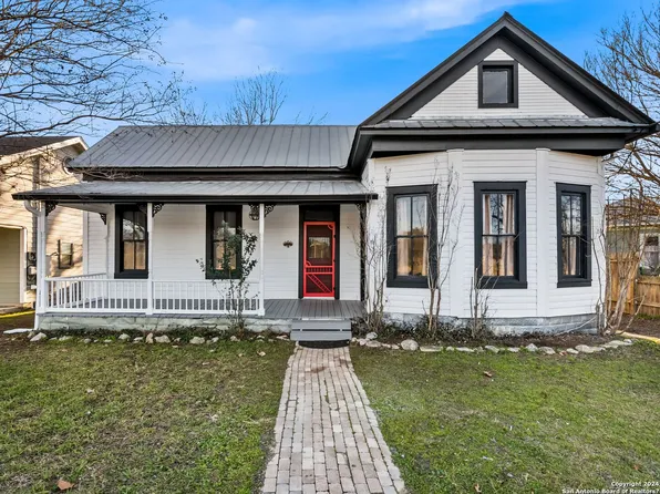 202 Ebner St, Boerne, TX 78006