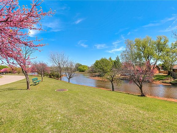 4th image of 6217 Westpark Dr