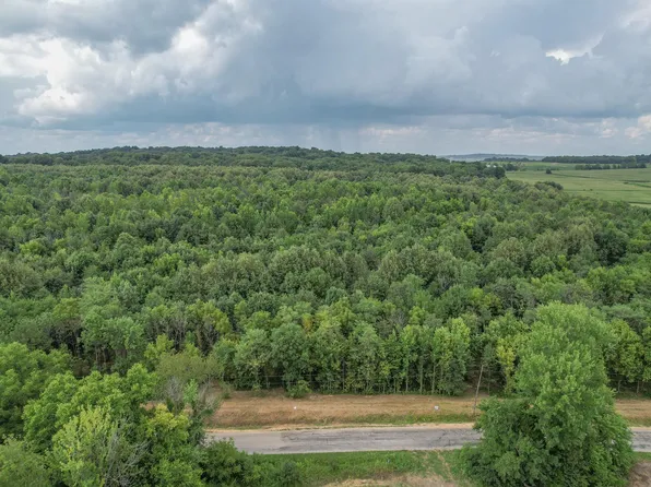 3626 Doerner Rd, Lynnville, IN 47619