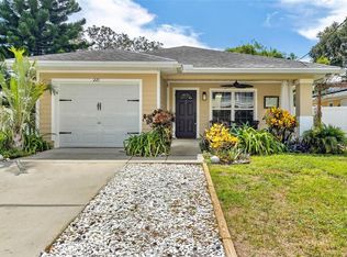 221 2nd Ave SW, Largo, FL 33770