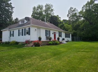 100 Watson Ave, Oglesby, IL 61348