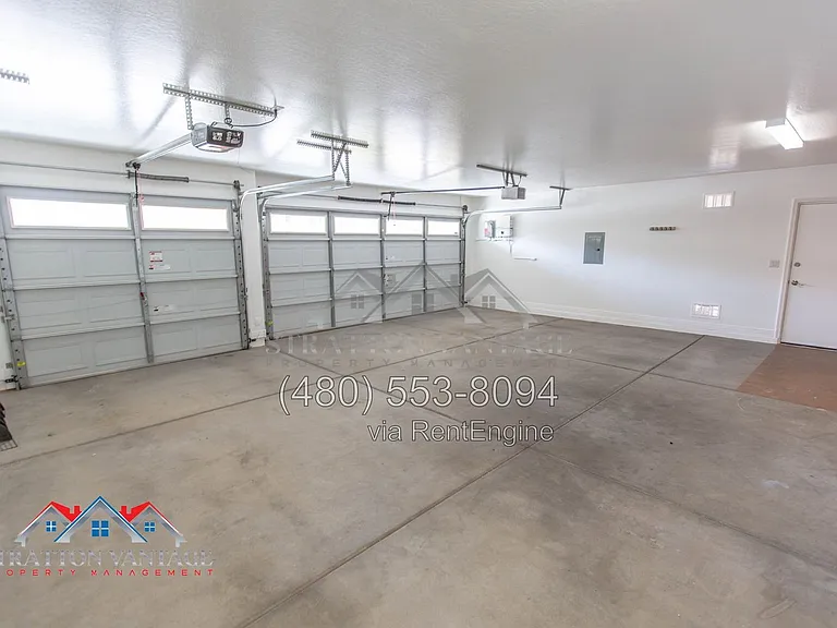 5029 W Yearling Rd — Photo 49