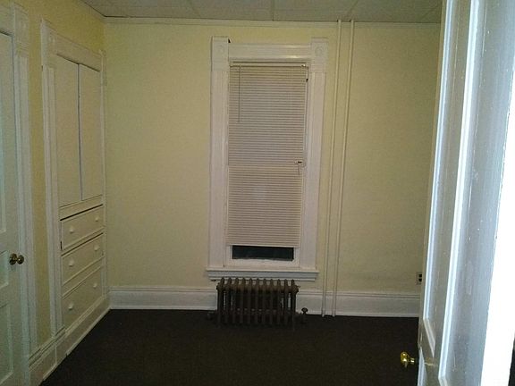 1st Bedroom (includes Built in Dresser)