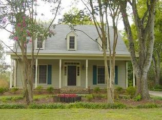 1860 Longmeadow Dr, Montgomery, AL 36106