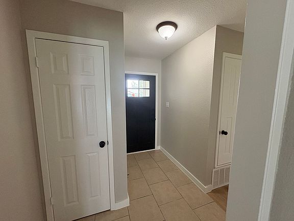 2nd image of 817 Cactus Dr