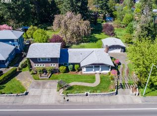 11765 SW Walnut St, Tigard, OR 97223
