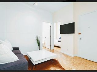 694 Madison Ave #4, New York, NY 10065