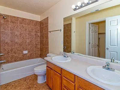 1495 E Payton Way — Photo 11