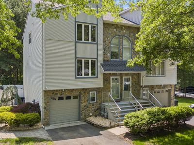 35 Lone Star Lane, Manalapan, NJ, 07726