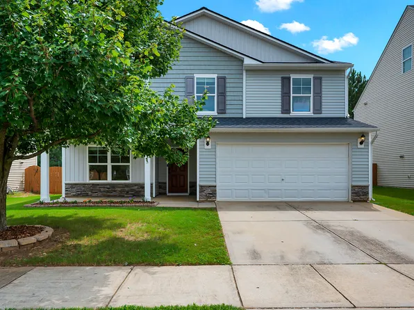 2413 Girvan Dr, Fuquay Varina, NC 27526