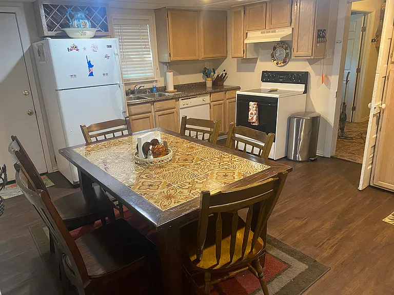 307 Hill Dr — Photo 15