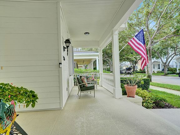 4th image of 516 Sweet Bay Circle