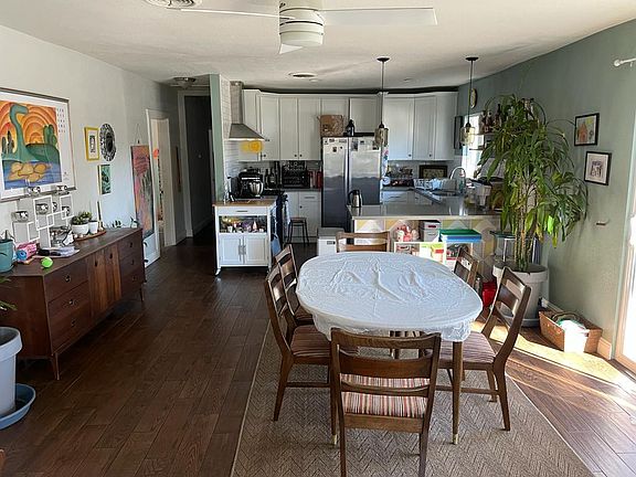 3rd image of 3461 1st Ave