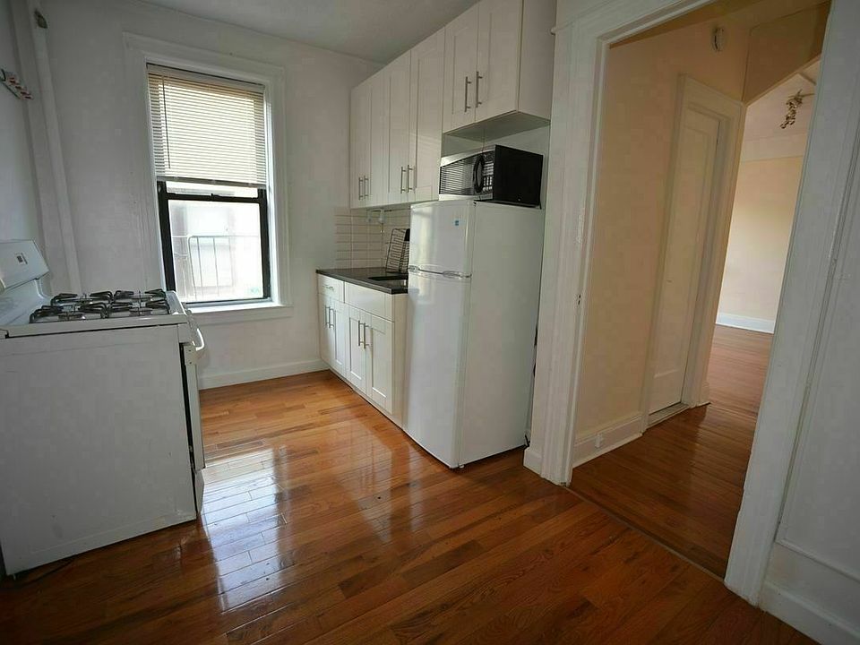 1st image of 24-52 44th St #C6