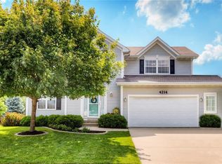 4214 132nd St, Urbandale, IA 50323