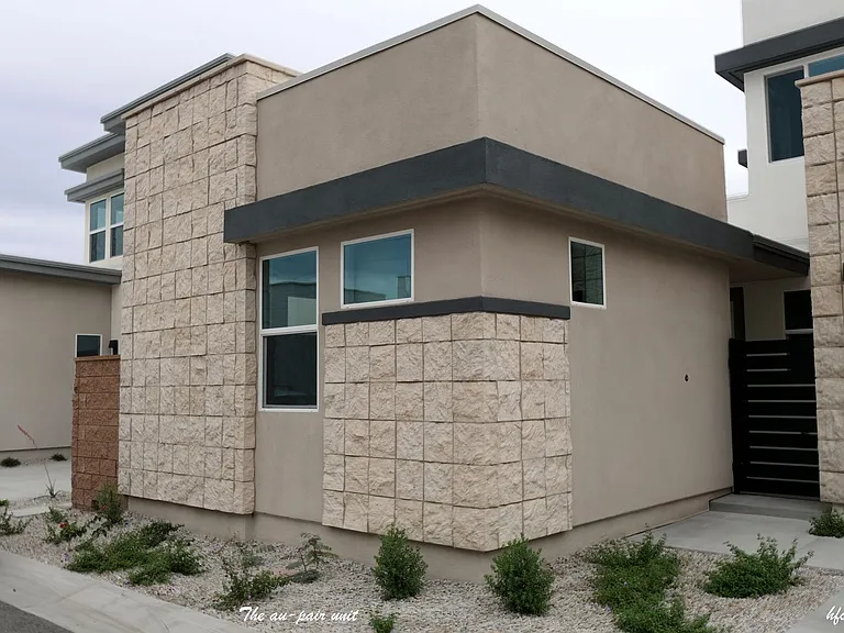 2670 Maverick Ln — Photo 3