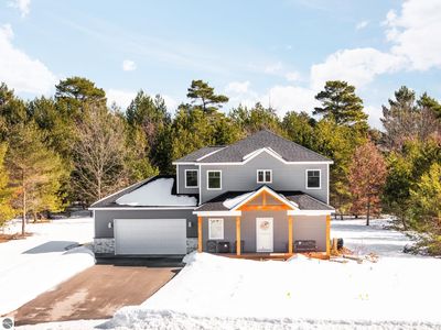 6406 Jeffrey Pl, Grawn, MI, 49637