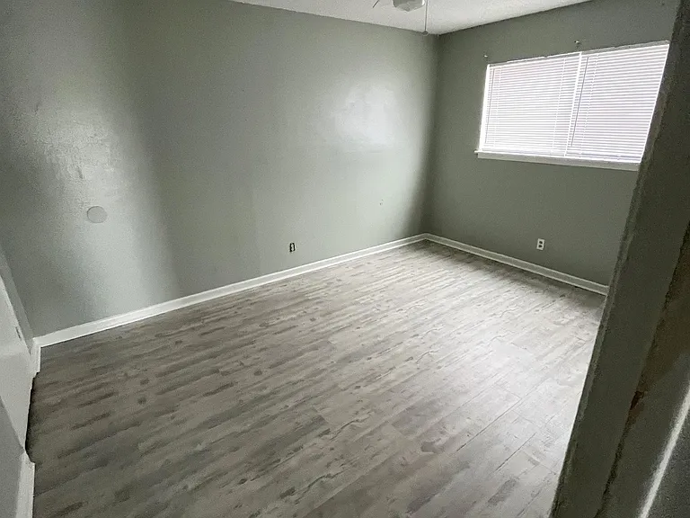 1006 N 4th St #10 — Photo 18