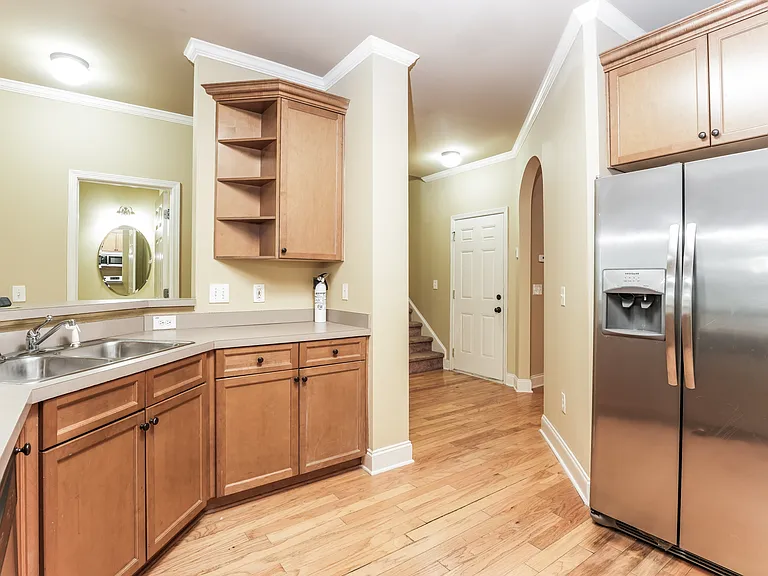 4431 Dallis Ct — Photo 7