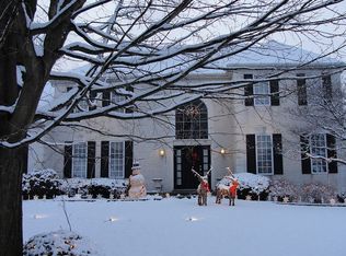 3 Cedar Crest Cir, Broomall, PA 19008