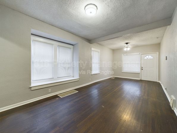 2323 Lister Ave