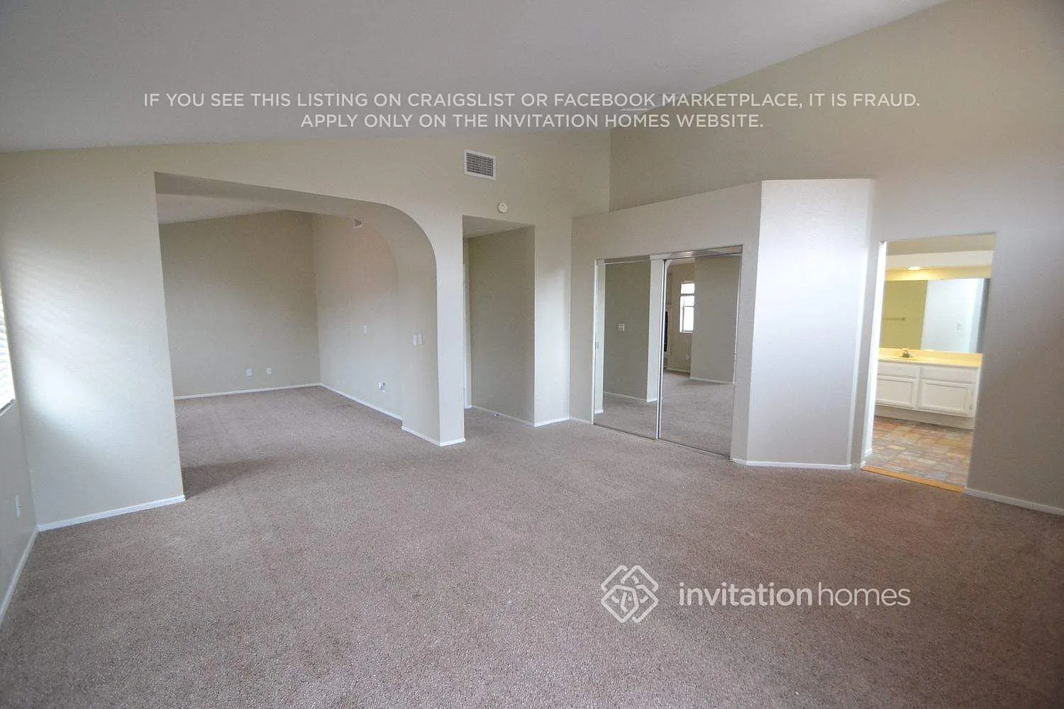 5319 Gardendale Ln Palmdale, CA 93551 — Photo 4