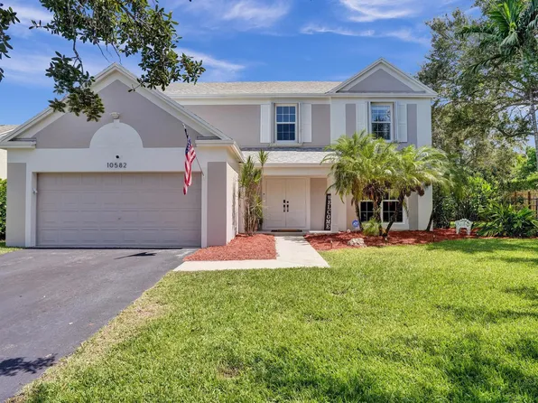 10582 Grove Place, Cooper City, FL 33328