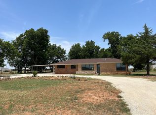 752 Us Highway 82 W, Seymour, TX 76380