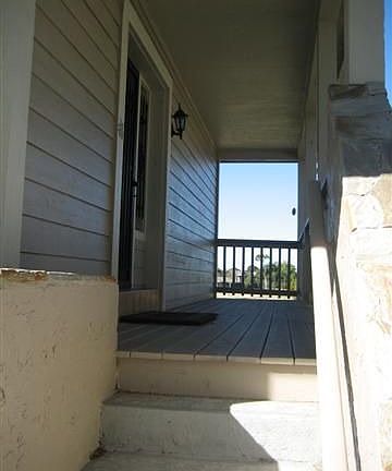 2nd image of 630 Jubilee St