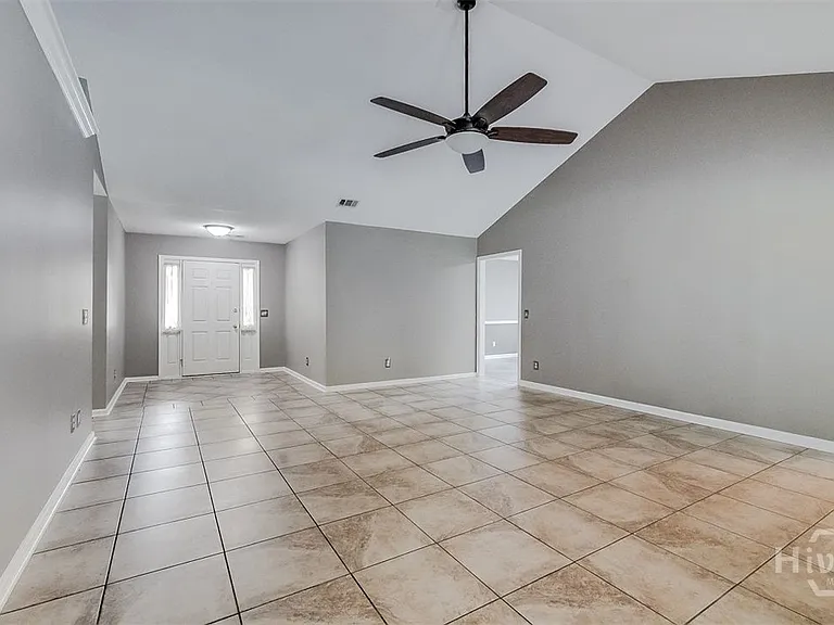 119 Mill Ct — Photo 9